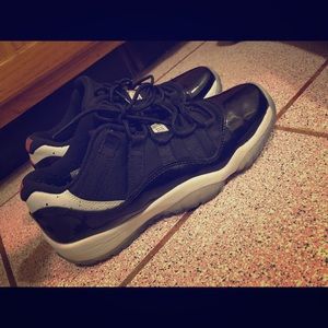 Nike Air Jordan Retro 11 Low